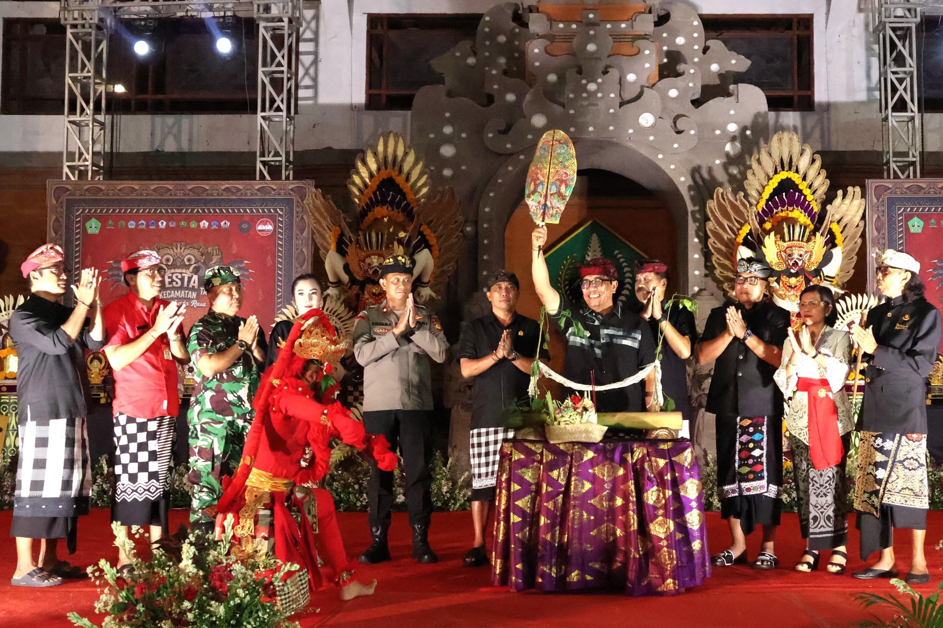 Buka FESTA (Festival Tabanan) 2025, Sanjaya Tegaskan Pentingnya Gotong Royong Antar Desa